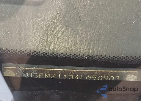 2004 Honda Civic Vp z USA, uszkodzony, nr VIN 1HGEM21104L050903